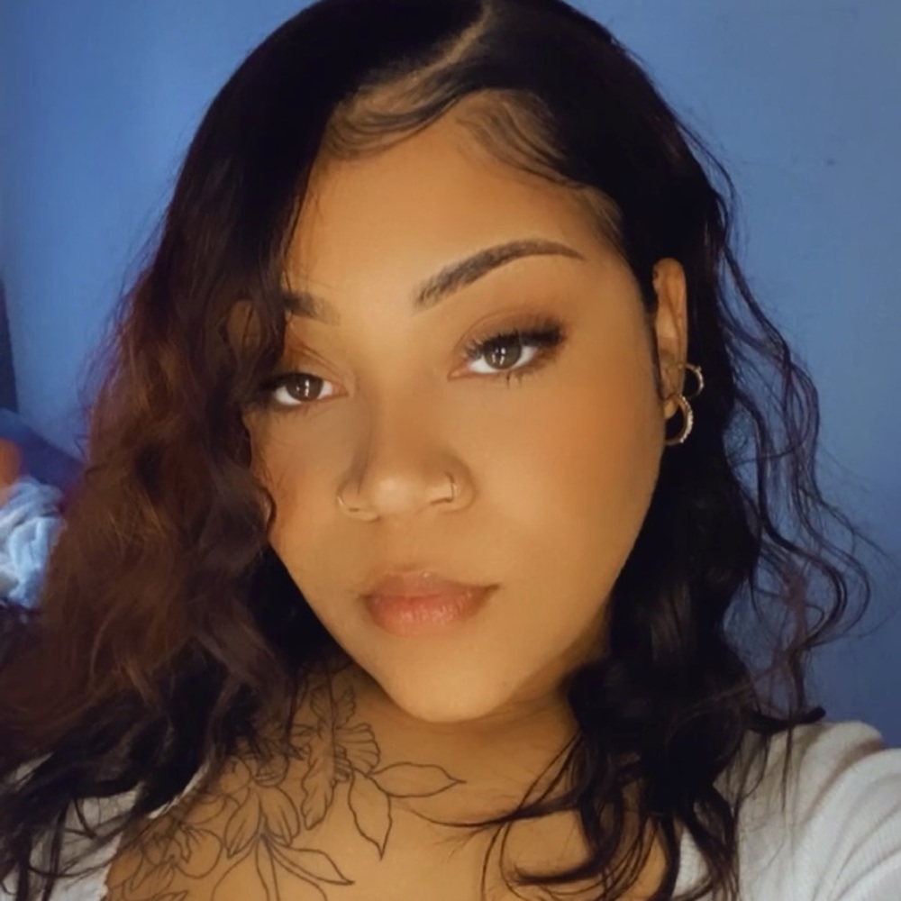 Meet your Posher, Miyah